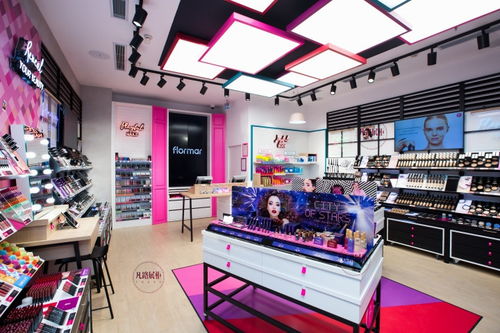 化妆品展柜与门店装修 材料选择与设计技巧全解析